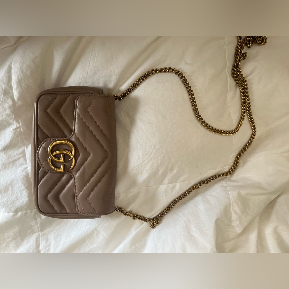 GUCCI BAG - Picture 2 of 2